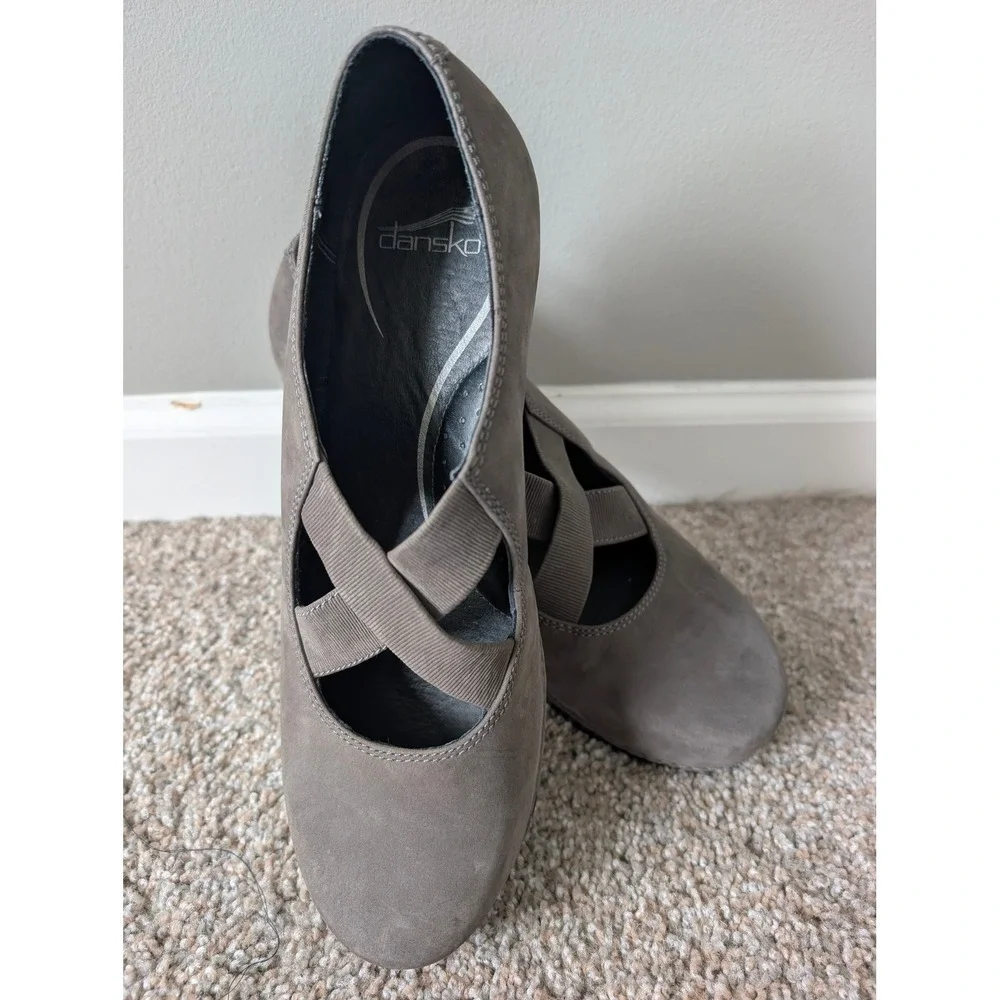 Dansko Grey Nubuck Leather Crisscross Mary Jane Block Heel Size 41/10-10.5